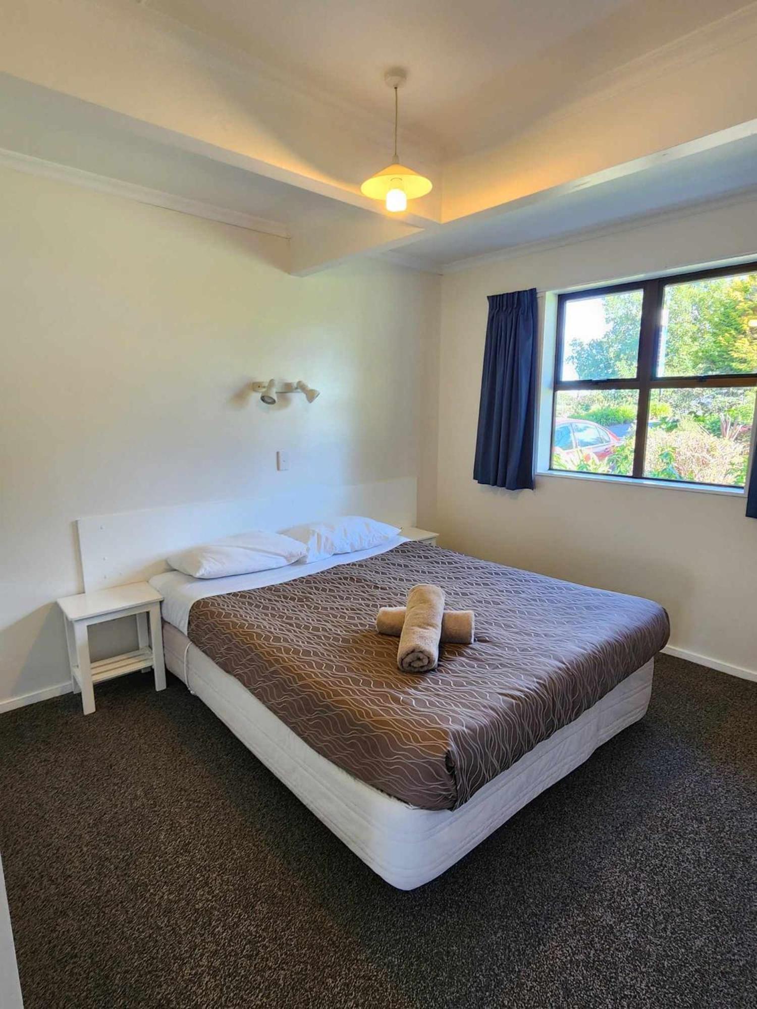 Bulls Motel & Holiday Park Halcombe Екстериор снимка